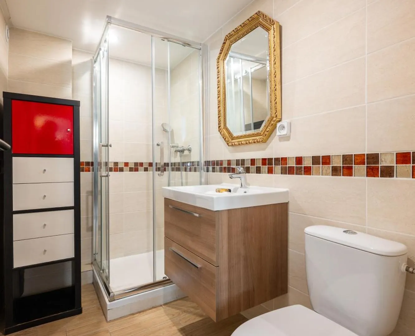 Apartment Evasion En Duplex Au Coeur De La Vieille Ville Saint-Laurent-du-Var